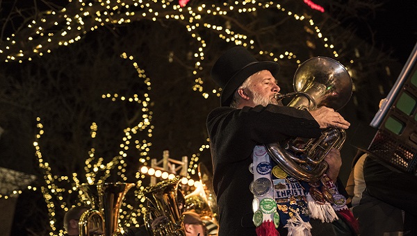 Tuba player in Lancaster city for the holidays